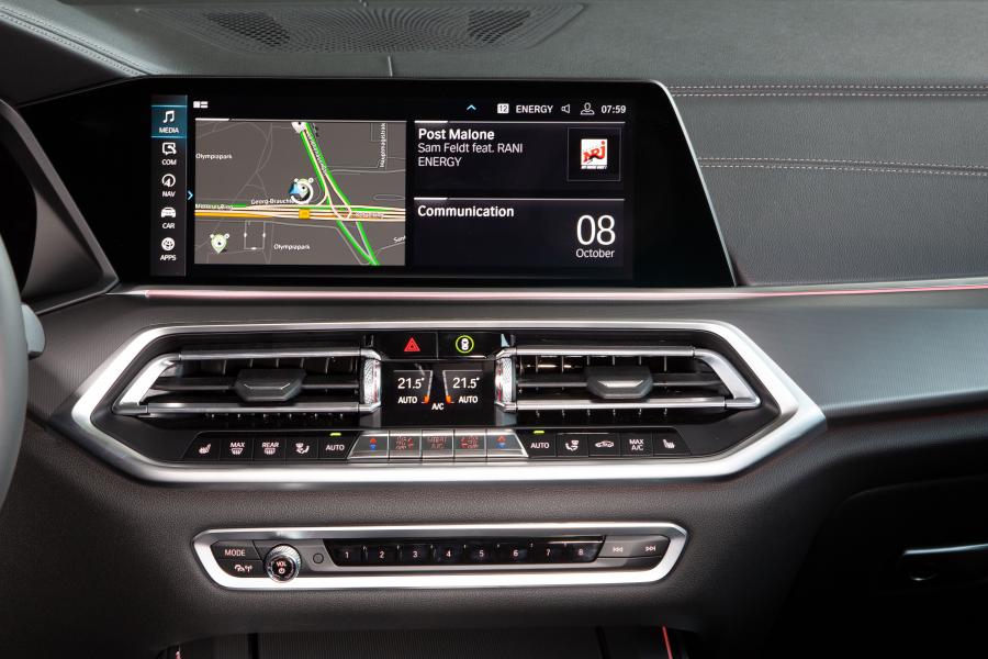 Детали интерьера BMW X5 xDrive45e iPerformance (G05) 2019 года  (WW) (фото 58 из 102)